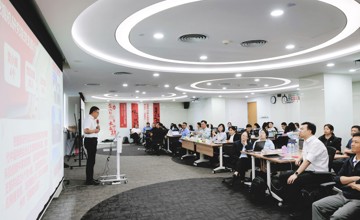 柳工舉辦“1+10+N”黨建品牌創(chuàng)建提升培訓(xùn)班